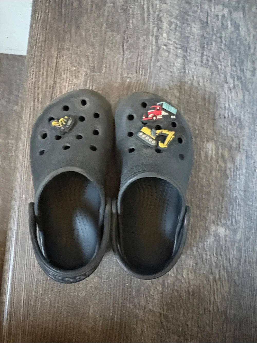Kids C10 crocs